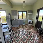 λευκιασ. Apartment Pyrgos Dirou