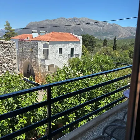 λευκιασ. Pyrgos Dirou